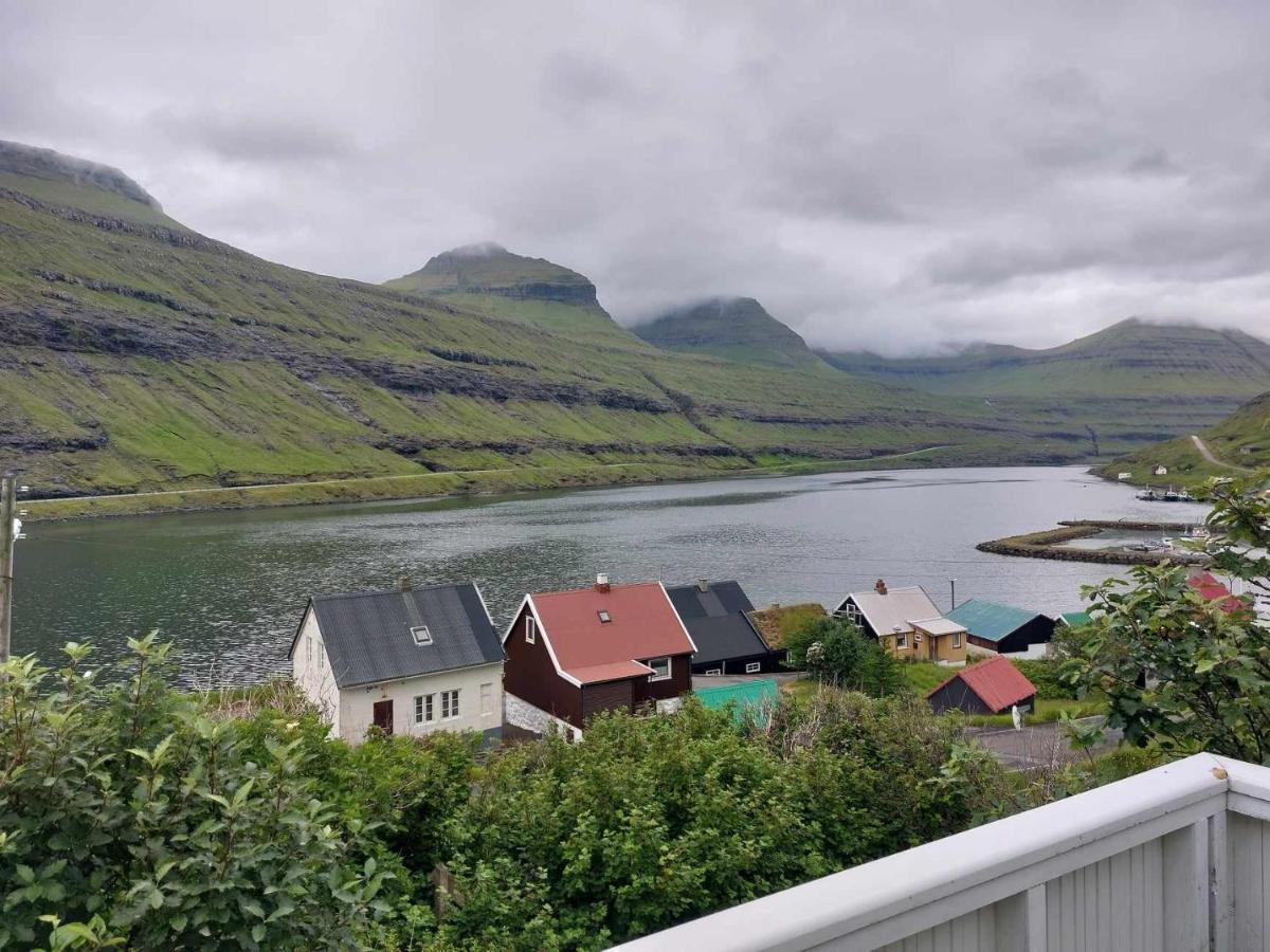 Fjord Guesthouse Funningsfjordur Exterior foto